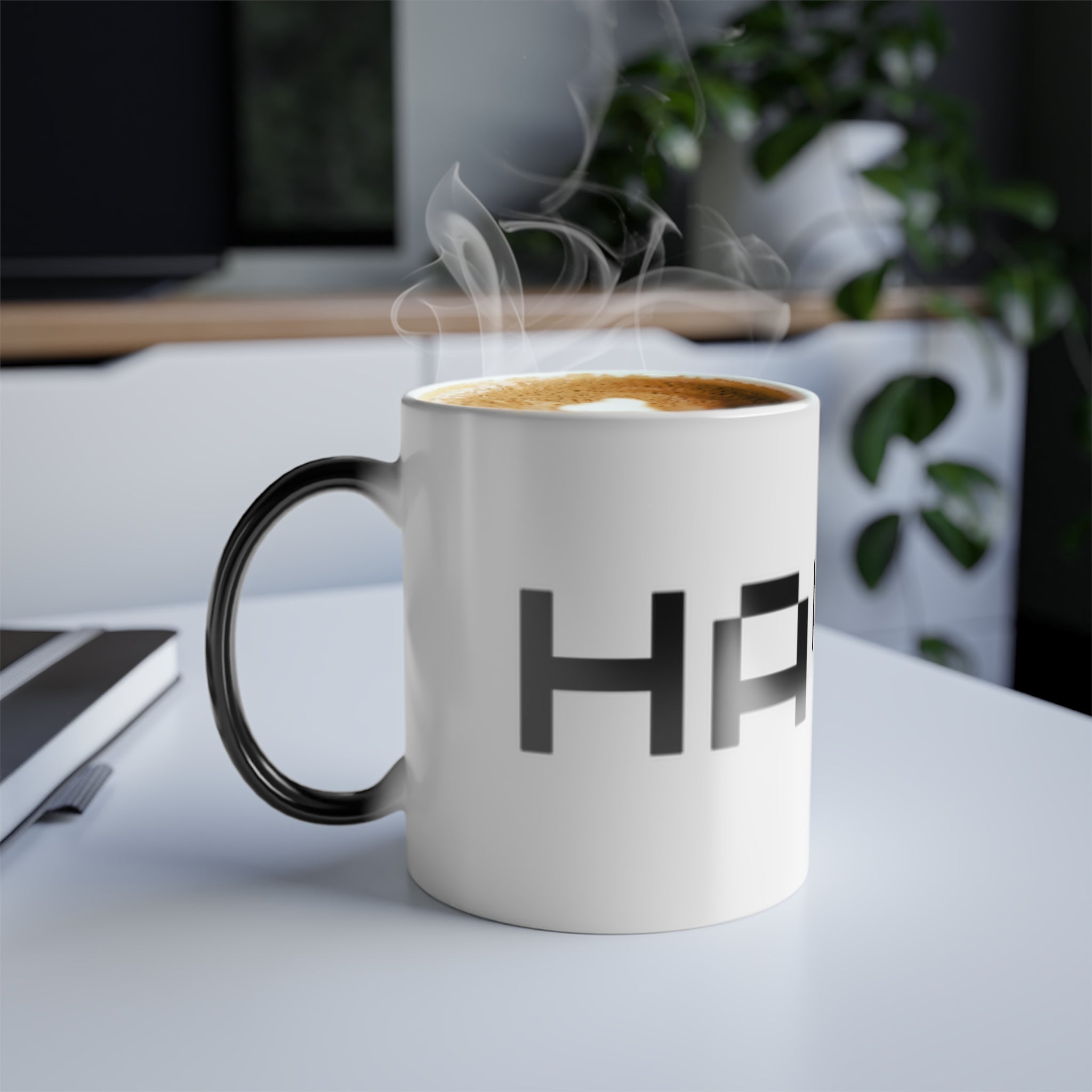 HAVEN Color-Changing Coffee Mug